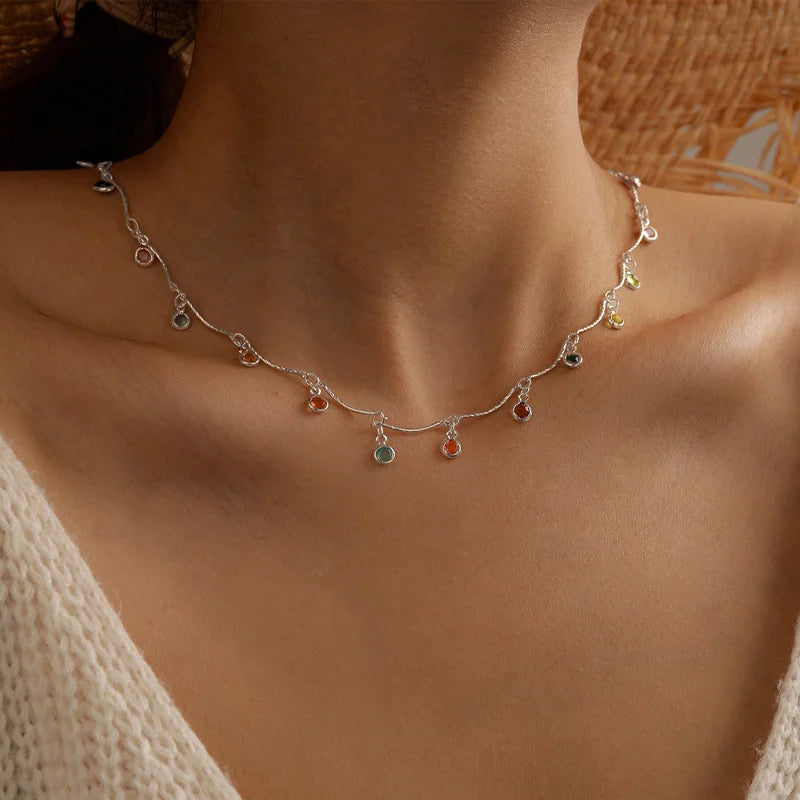 Colar Choker com Pingente e Tassel Colorido